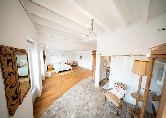 Maison D'exception Au Coeur Du Village Villa
