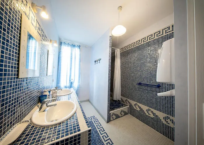 Maison D'exception Au Coeur Du Village *